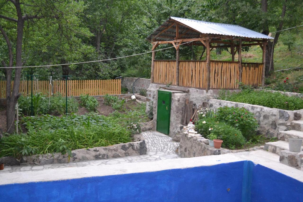 Bjnihouse, Guest House Экстерьер фото