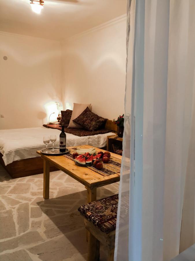 Bjnihouse, Guest House Экстерьер фото
