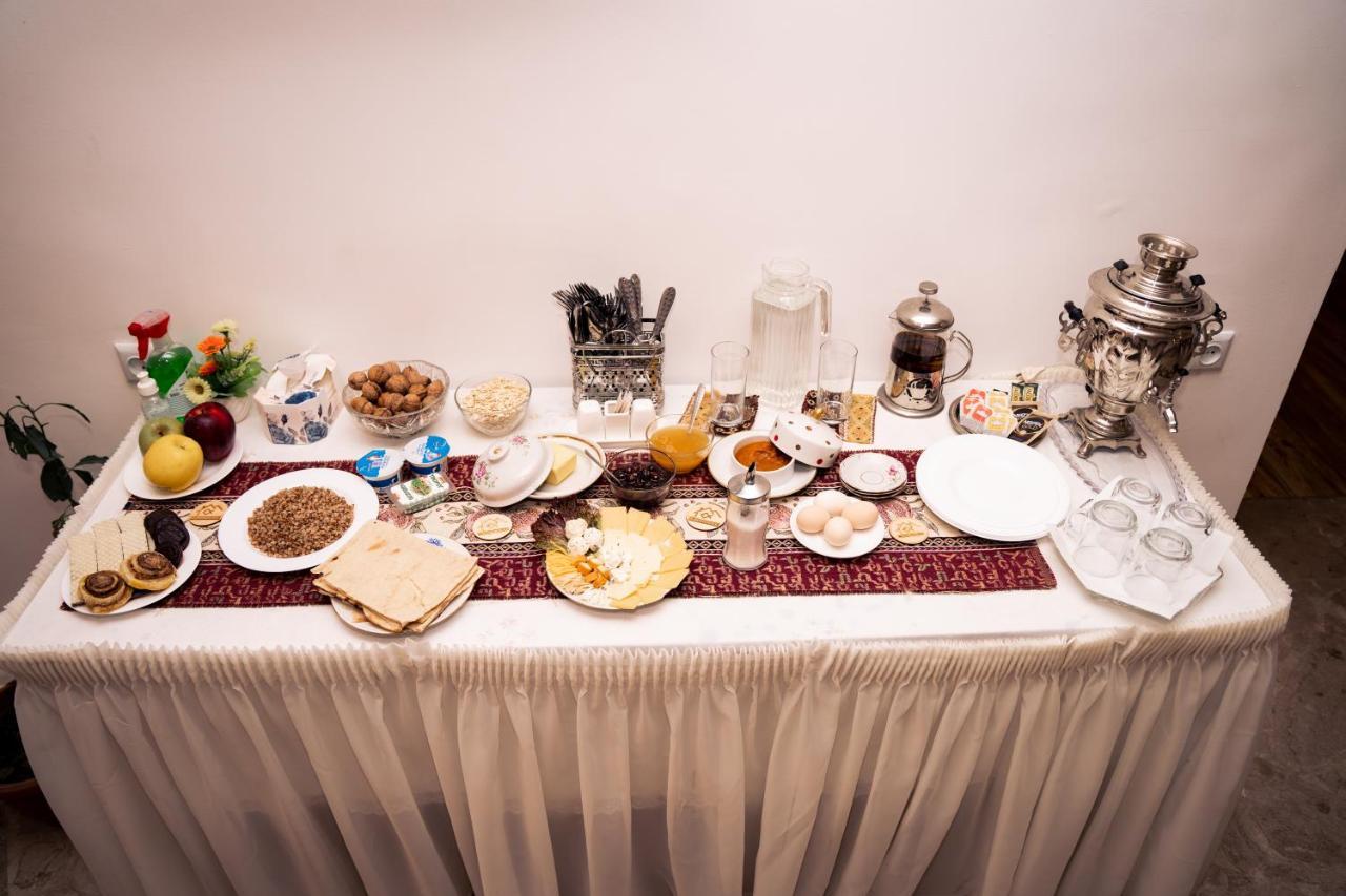 Bjnihouse, Guest House Экстерьер фото